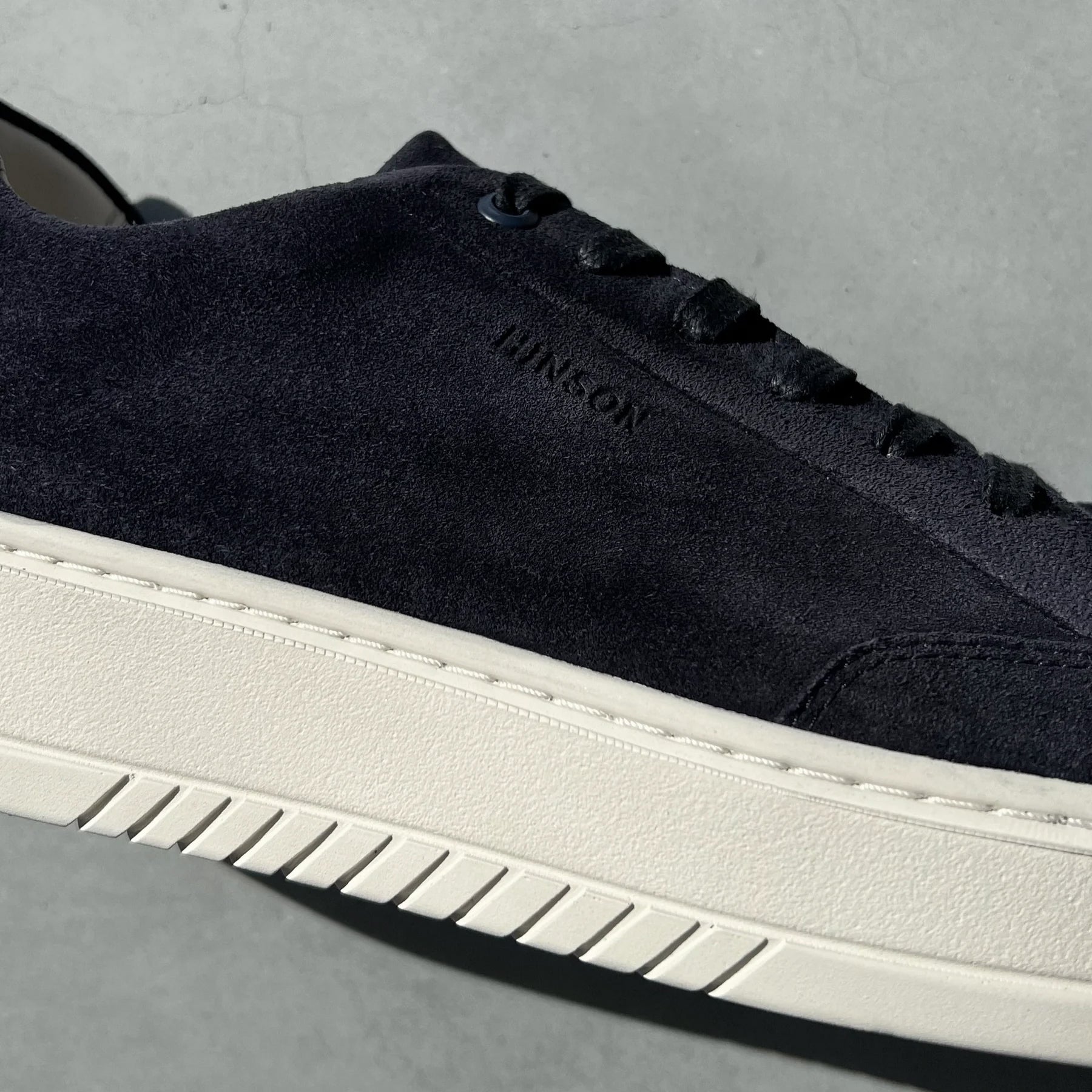 Hinson miller retro sneakers donkerblauw suède
