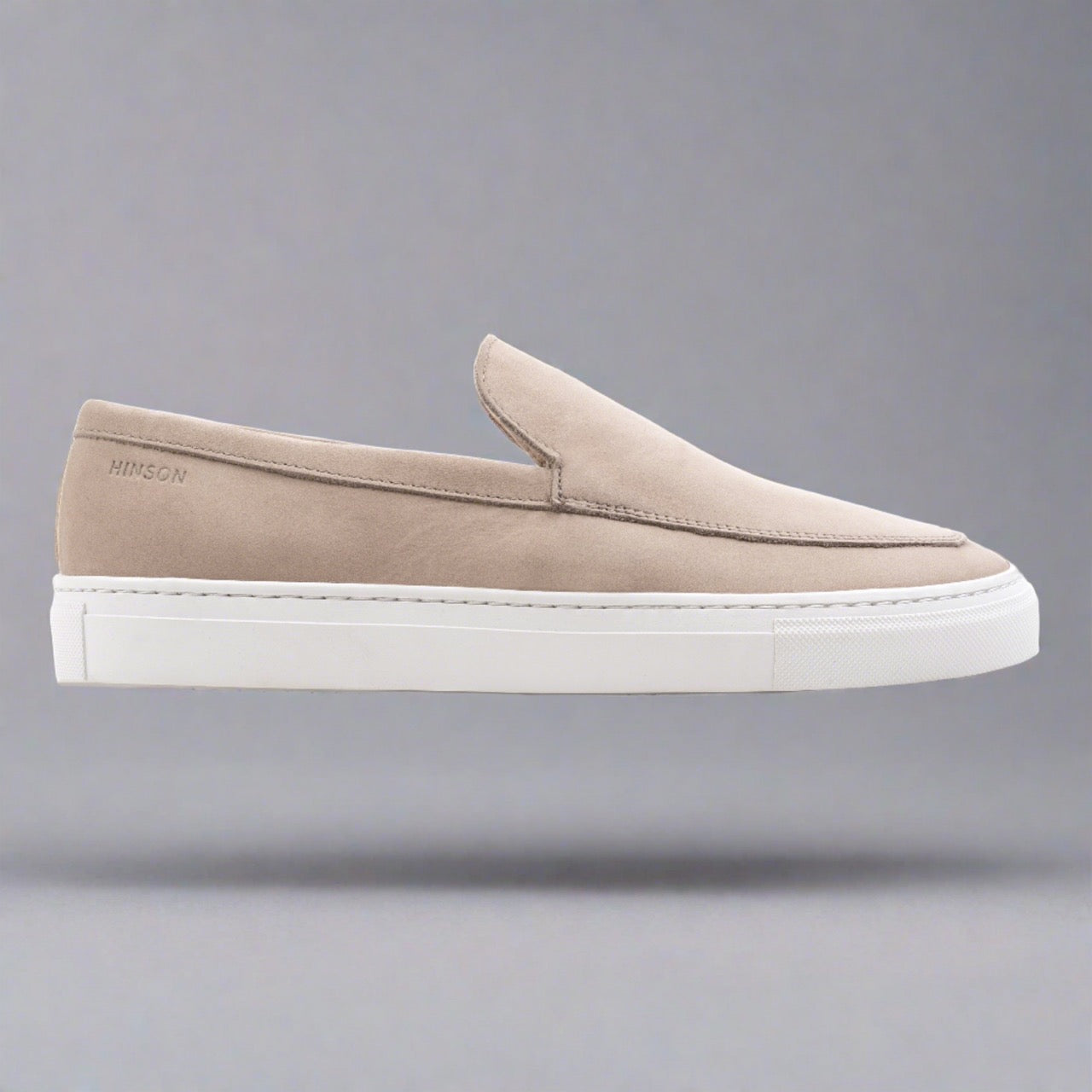 Hinson malton plain loafers heren sand nubuck