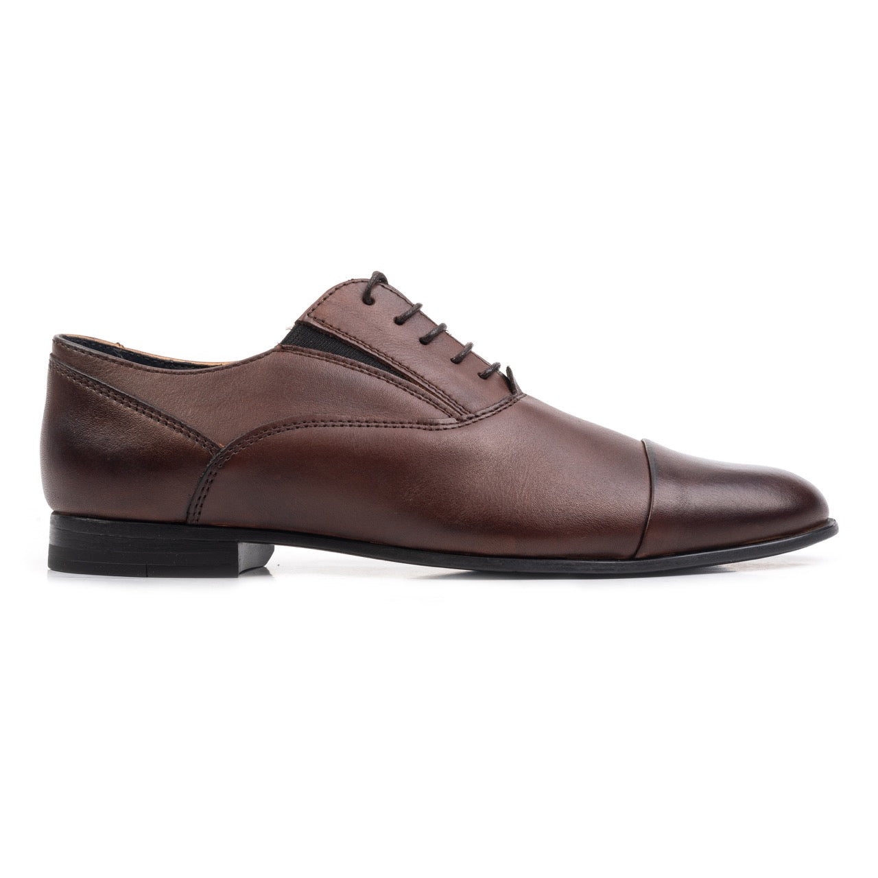 Omnio gusset oxfort veterschoen heren tan leer