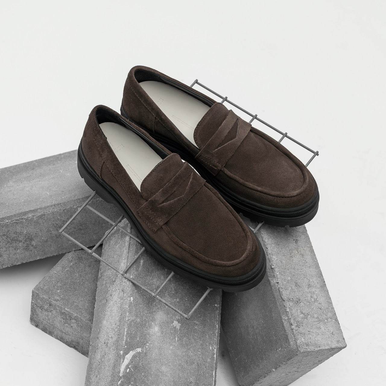 Hinson elon loafers heren donkerbruin suède