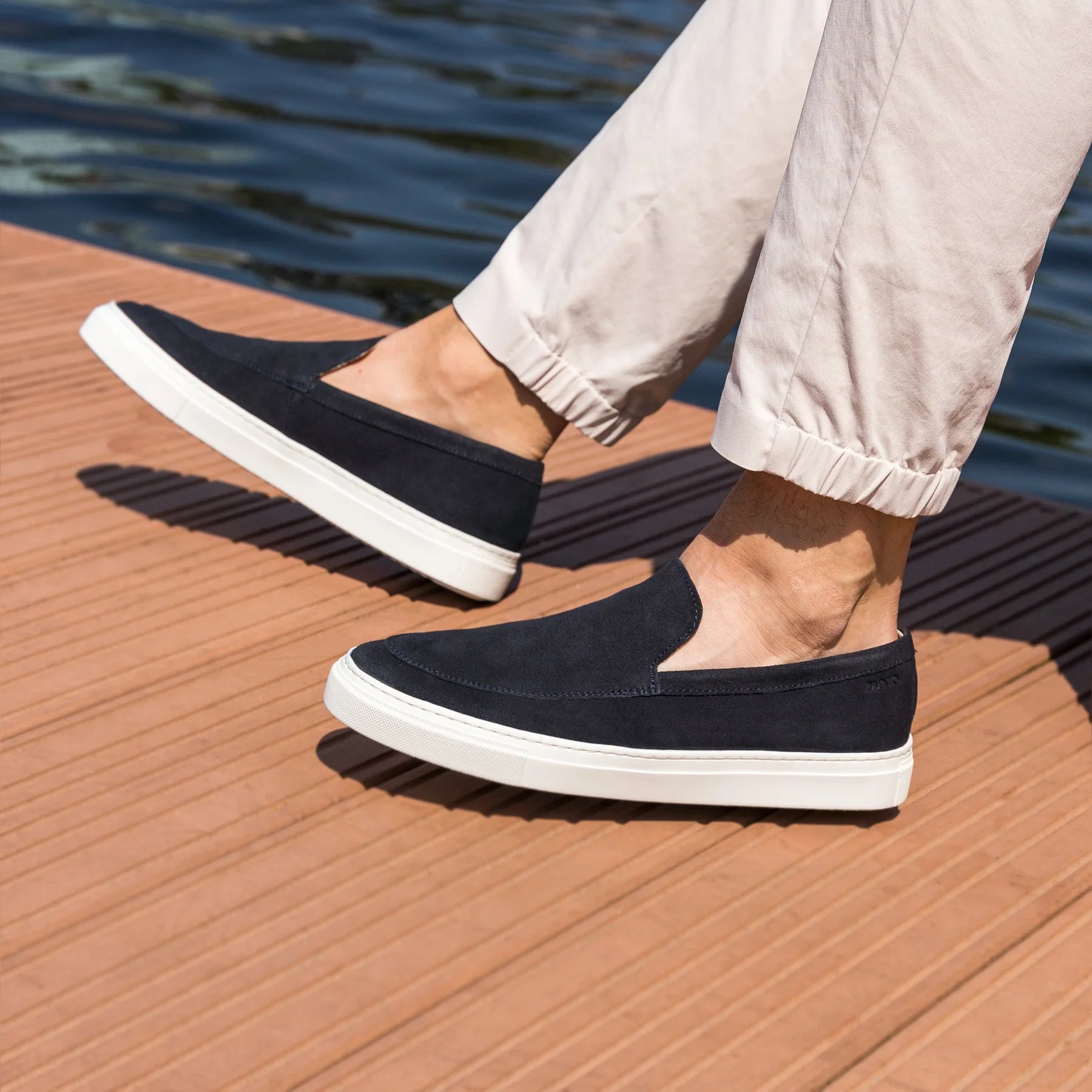 Omnio malton plain loafers heren blauw suède