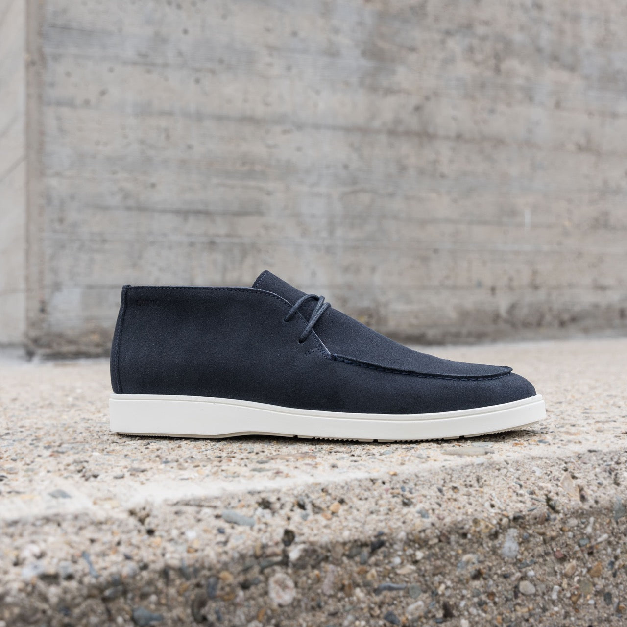 Omnio cave chucka loafers heren navy suède